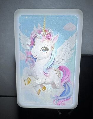 Lâmpada de noite Plug em Night Light Design de montagem de parede Lâmpada de noite de brilho suave Ideal para quartos Corredores Banheiros e quartos de crianças