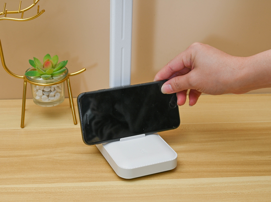 Lâmpadas de toque LED Lâmpadas de cama Bateria USB Lâmpadas móveis de mesa de leitura para sala de estar