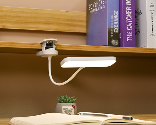 Lâmpada de escritório moderna de 5 watts Lâmpada de escritório moderna com braço ajustável Certificação FCC 5W Potência Lâmpadas de mesa de quarto
