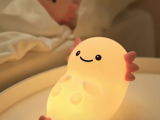Fonte de luz LED Lâmpada de luz noturna bonita com tempo de uso de 5h-40h e material de silicone feito de silicone