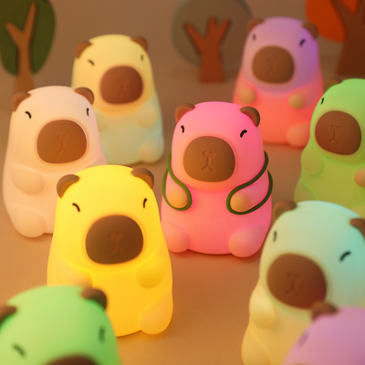 Nova Chegada Sete Cores Silicone Capibara Lâmpada Noturna Regalos de Aniversário Luz Noturna