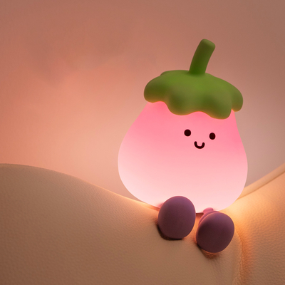 Fábrica de Atacado Cartoon Soft Silicone LED Lâmpadas Noturnas Carinhosas Pequenas Aubergines Lâmpadas de Cama Portáteis USB Recarregável Lâmpadas Noturnas do Quarto