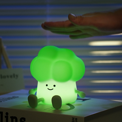 Brócolis para acompanhar as crianças a dormir Luz de noite de silicone Lâmpada vegetal recarregável ao lado da cama