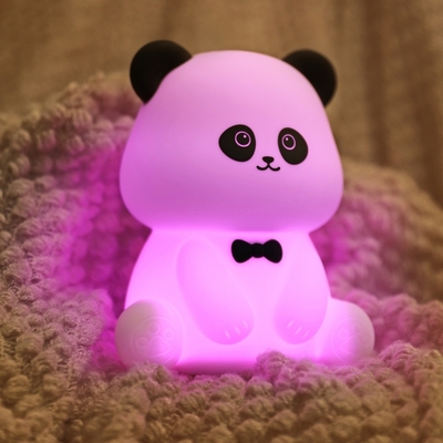 Senhores Panda Luz Noturna Revestimento e alivio do stress Ornamento de escritório cabeceira de cama companheiro de sono lâmpada de mesa LED