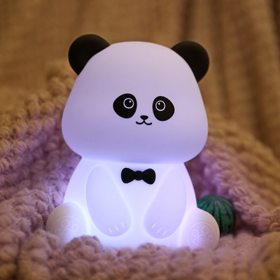 Lâmpadas de bebê recarregáveis de silicone Panda Luz noturna LED para crianças Luzes noturnas