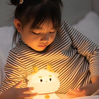 LED USB recarregável Dimming Dragon Touch Cartoon Decoração do quarto bonito silicone baby loung Lâmpada de mesa Luz noturna