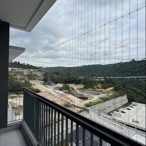Balcão Grelha invisível Malha transparente Segurança Durabilidade Edifícios modernos