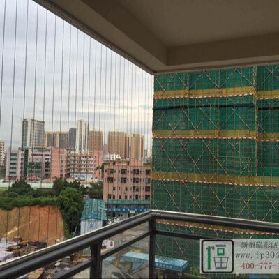 Vista desimpedida da natureza Balcão Grelha Invisível para a estética da varanda