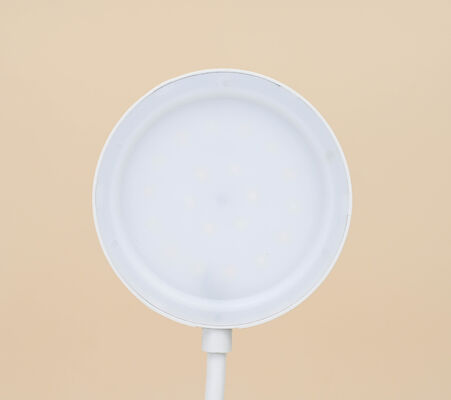 Wholesale Kids Modern LED Table Lamp Neck Clip-On Touch Control USB Rechargeable White Night Light para estudo de estudantes