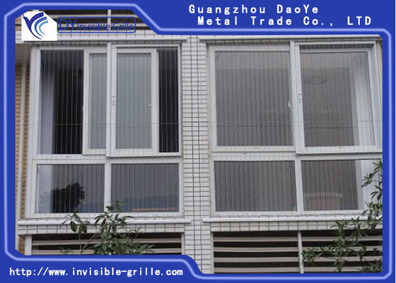 Trilhos interiores invisíveis da escada da cerca de segurança 2.5mm das construções