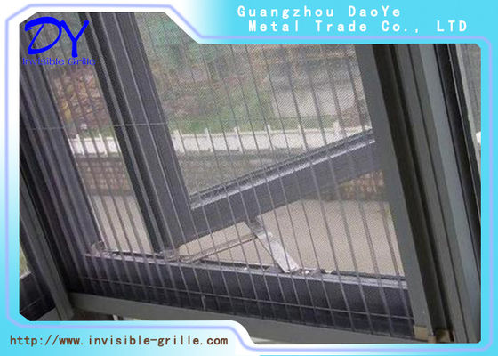 Porta de tela invisível retrátil interior de alumínio feita sob encomenda